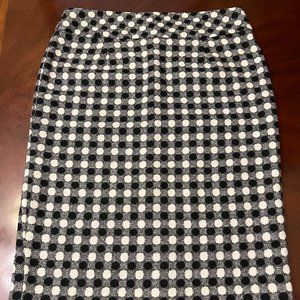 Grace Women's Black/White Dot pencil skirt, fully lined, back zipper, Size 14